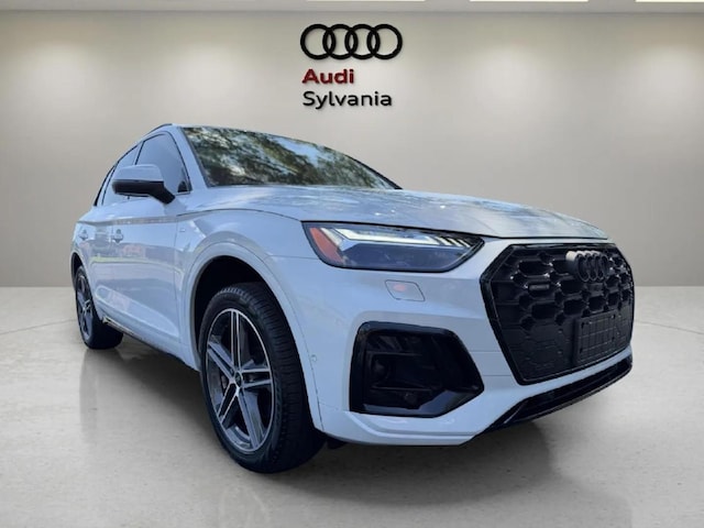Photo of 2024 Audi Q5