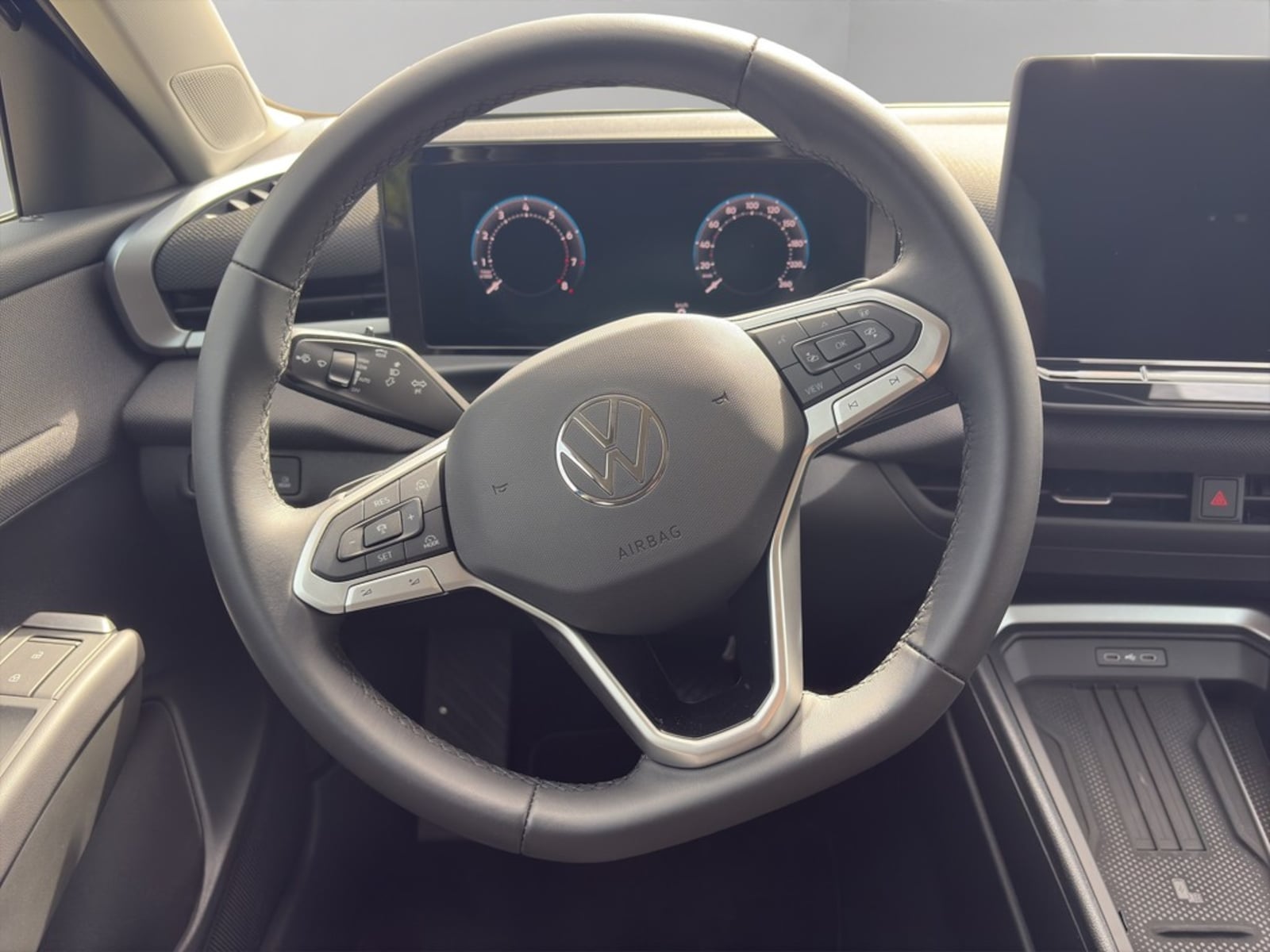 Volkswagen T-Roc – Bild 12