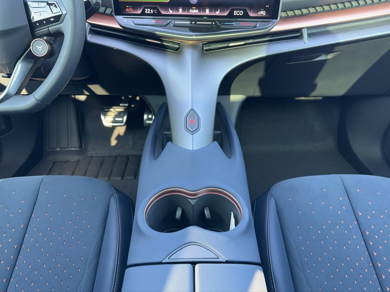CUPRA Tavascan – Bild 12