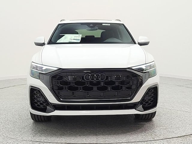 2026 Audi Q8