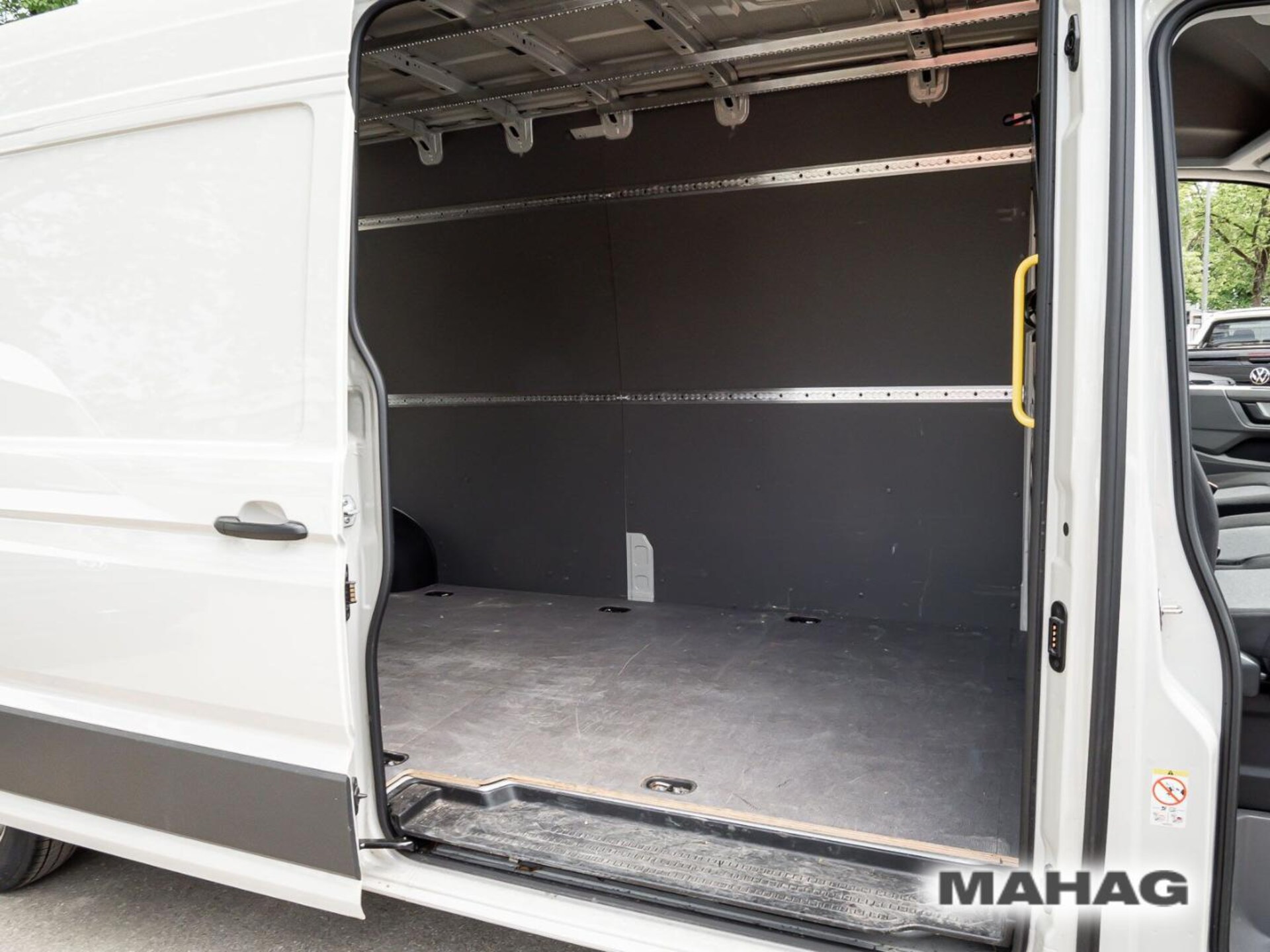 Volkswagen Crafter Kasten langer Radstand