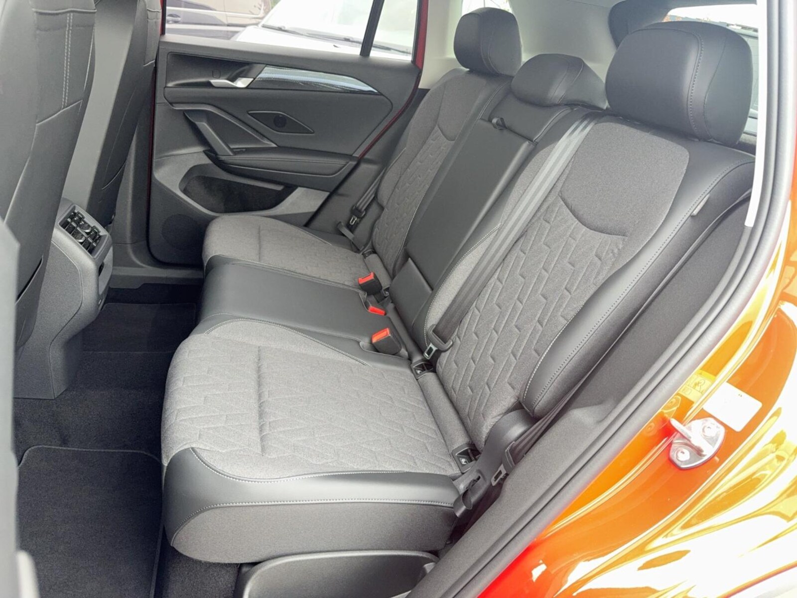 Volkswagen Tiguan – Bild 13