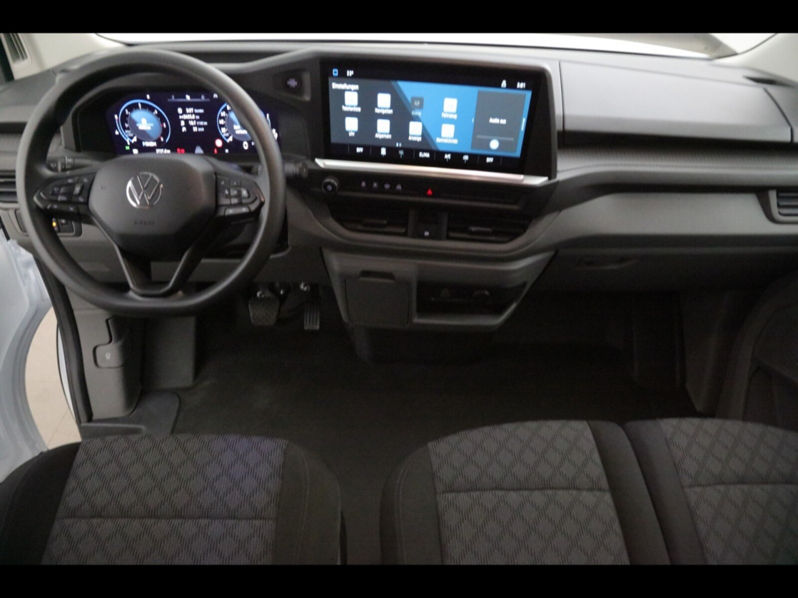 Volkswagen Transporter Kasten kurzer Radstand – Bild 12