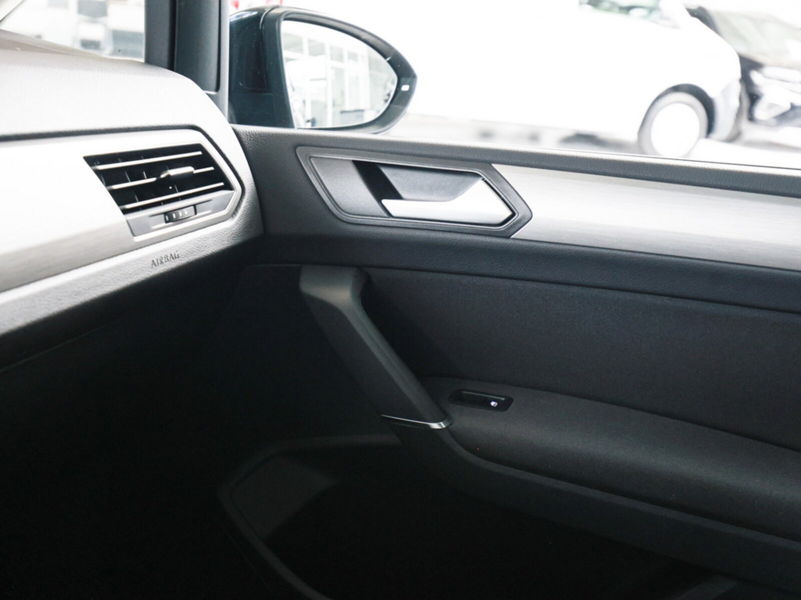 Volkswagen Touran – Bild 21
