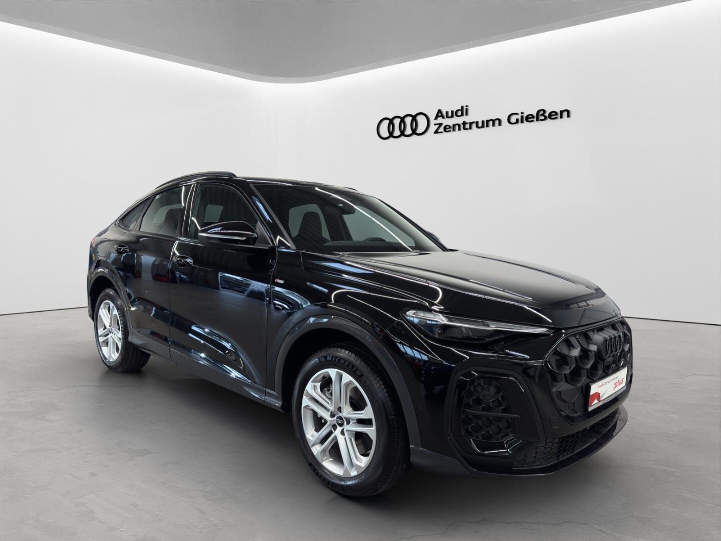 Bild über Audi Q5 Sportback TDI quattro 150 kW S tronic - für weitere Informationen kontaktieren Sie den Audi Partner