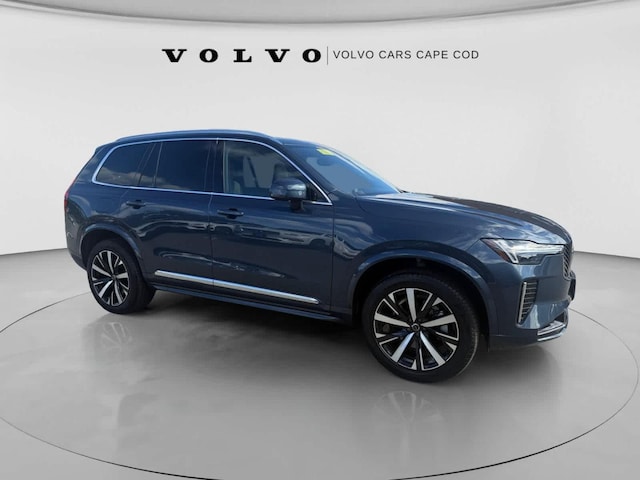 2025 Volvo XC90 Core