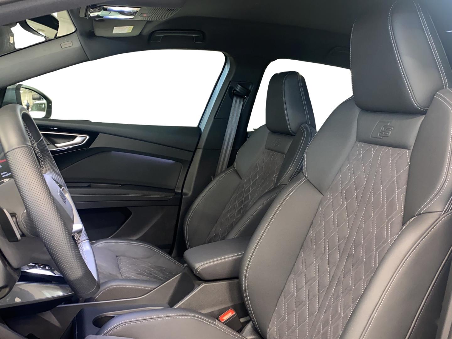 Image about Audi Q4 e-tron 40 e-tron 150,00 kW