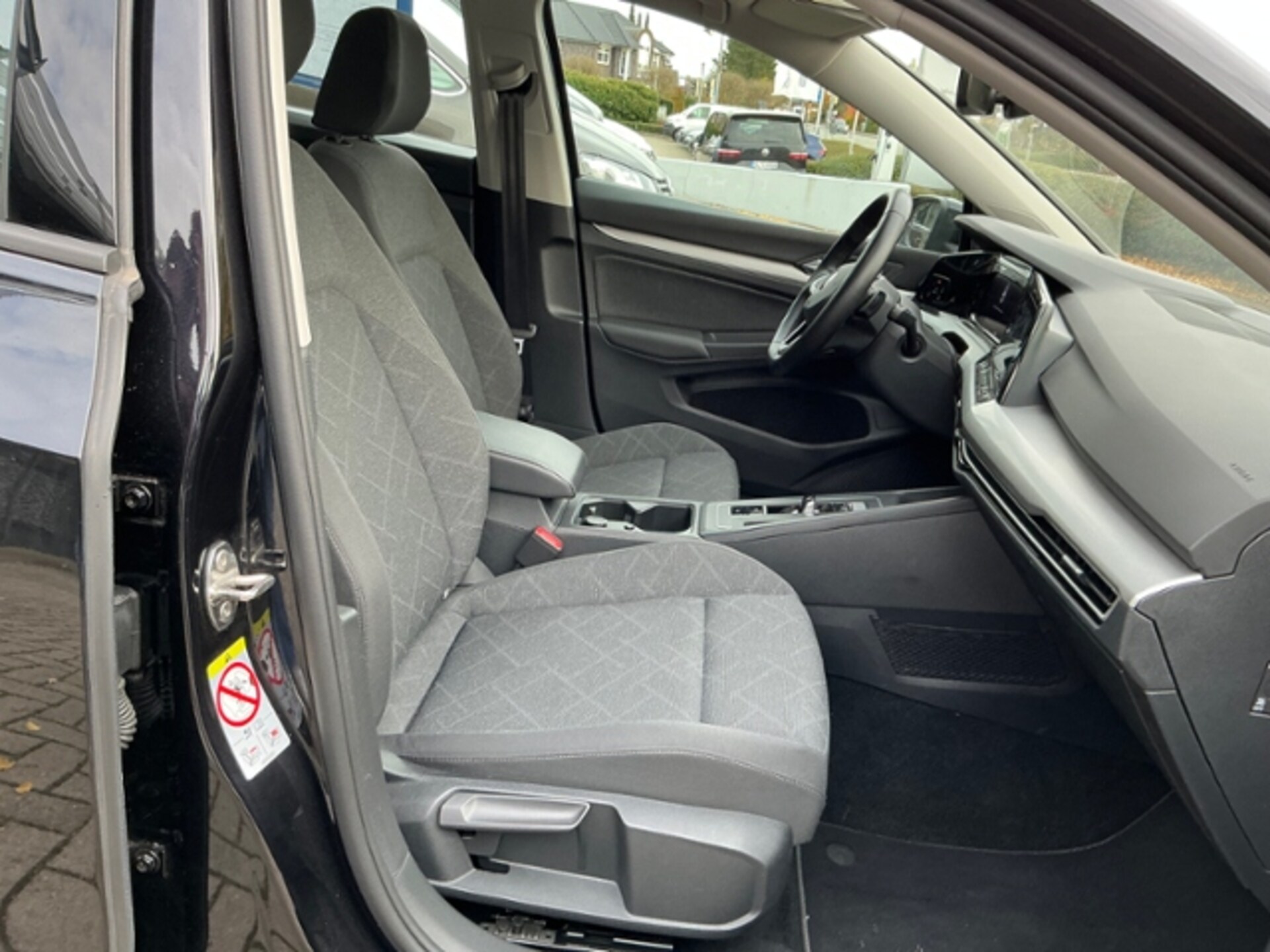 Volkswagen Golf Variant Life