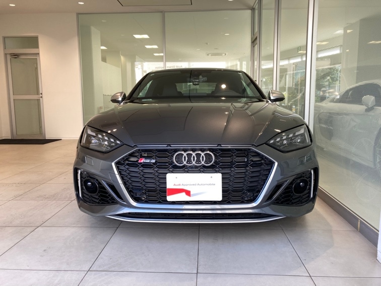 Audi RS 5 Coupé RS 5 Coupé 331(450) kW(PS) tiptronic for more details contact your dealer