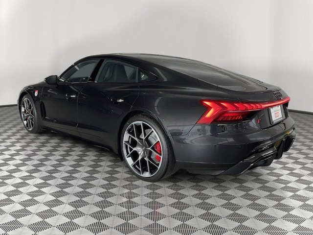 2026 Audi RS e-tron GT performance