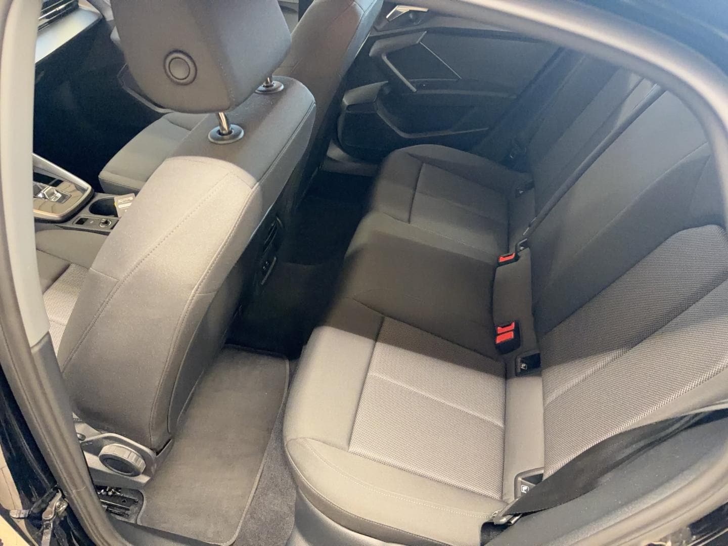 Bild über Audi A3 Limousine advanced 40 TDI quattro S tronic - für weitere Informationen kontaktieren Sie den Audi Partner