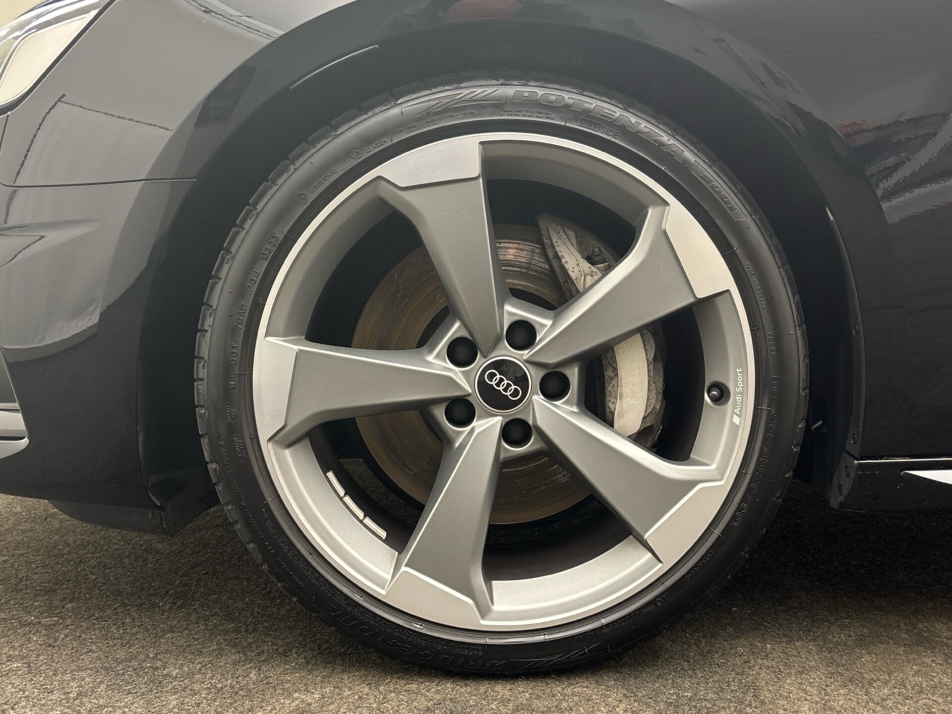 Audi A4 Avant Advanced