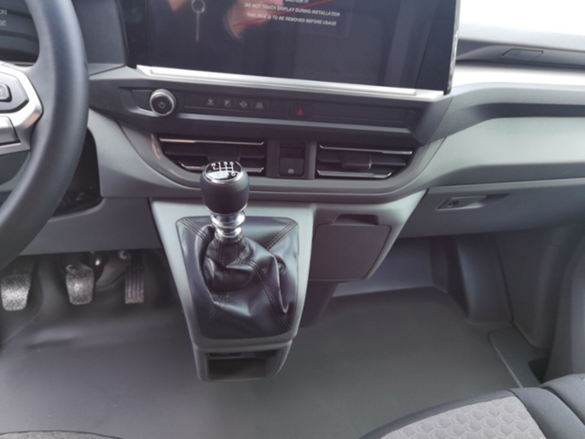 Volkswagen Transporter Kasten kurzer Radstand