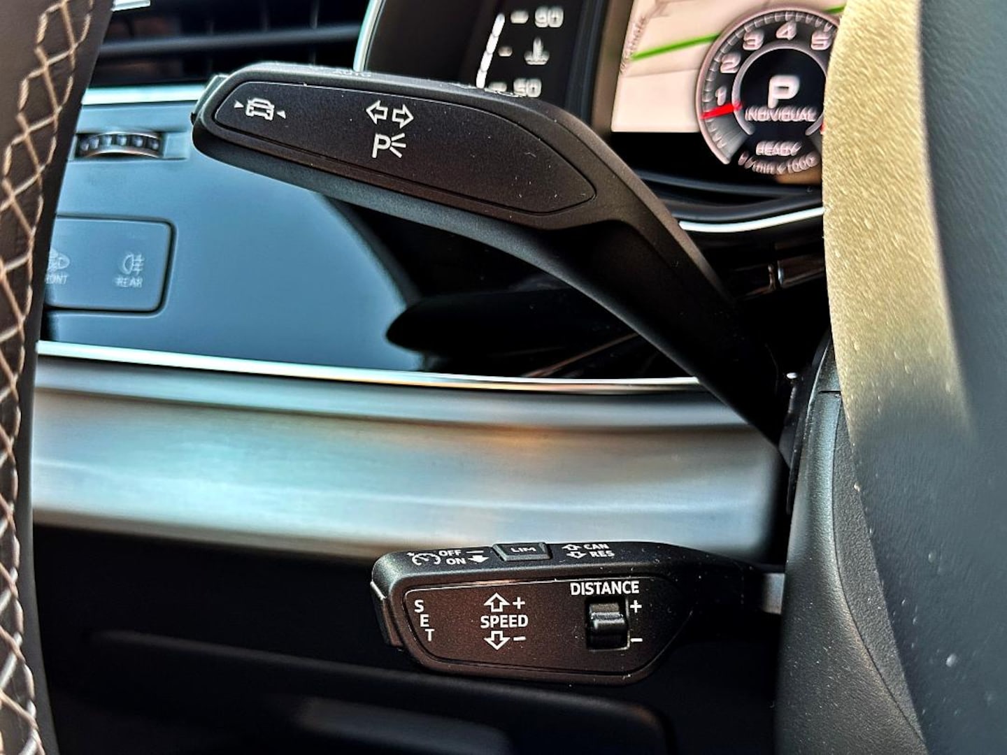 Bild über Audi Q7 SUV S line business TFSI quattro 250 kW tiptronic - für weitere Informationen kontaktieren Sie den Audi Partner
