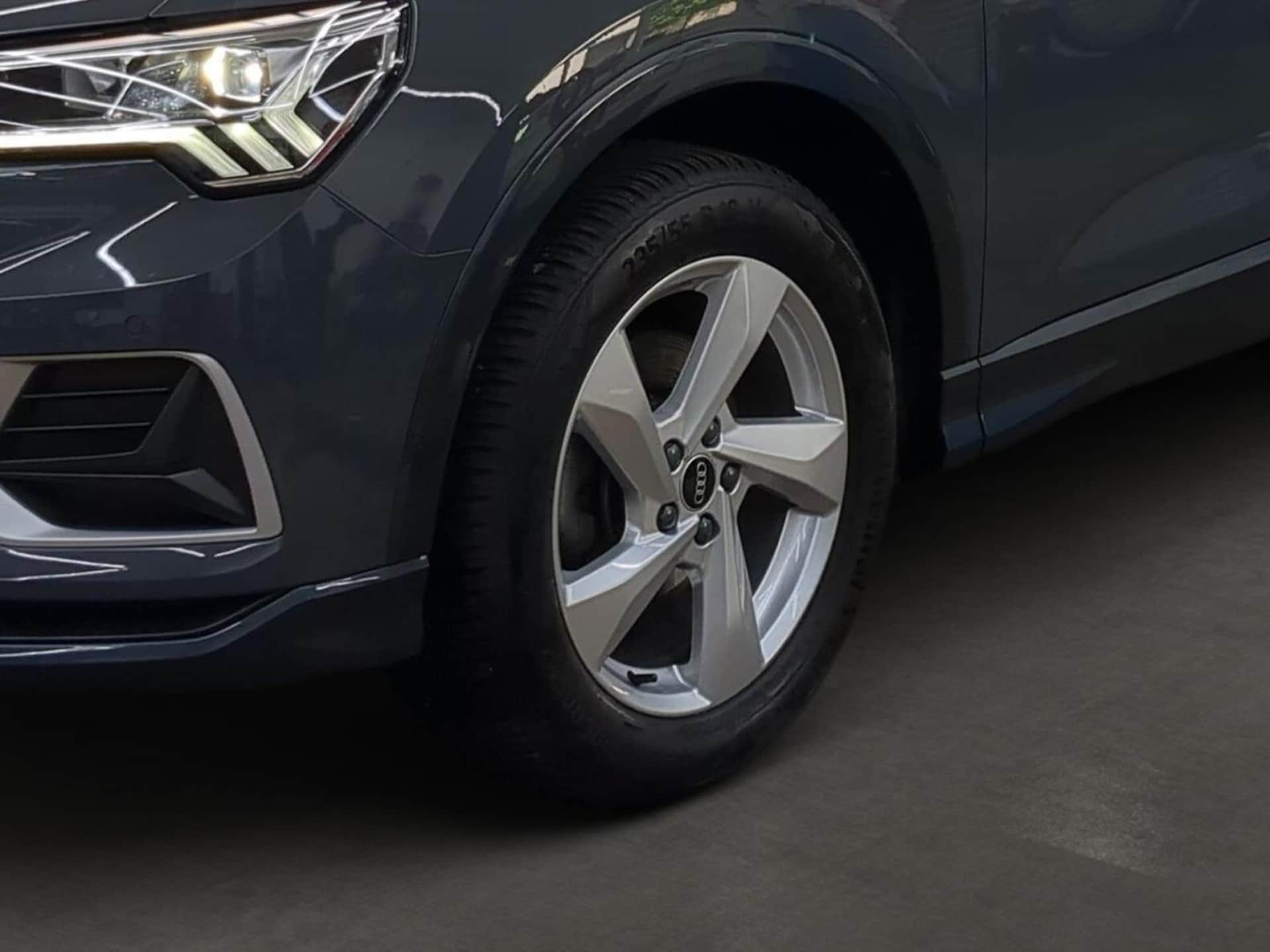 Audi Q3 SUV advanced