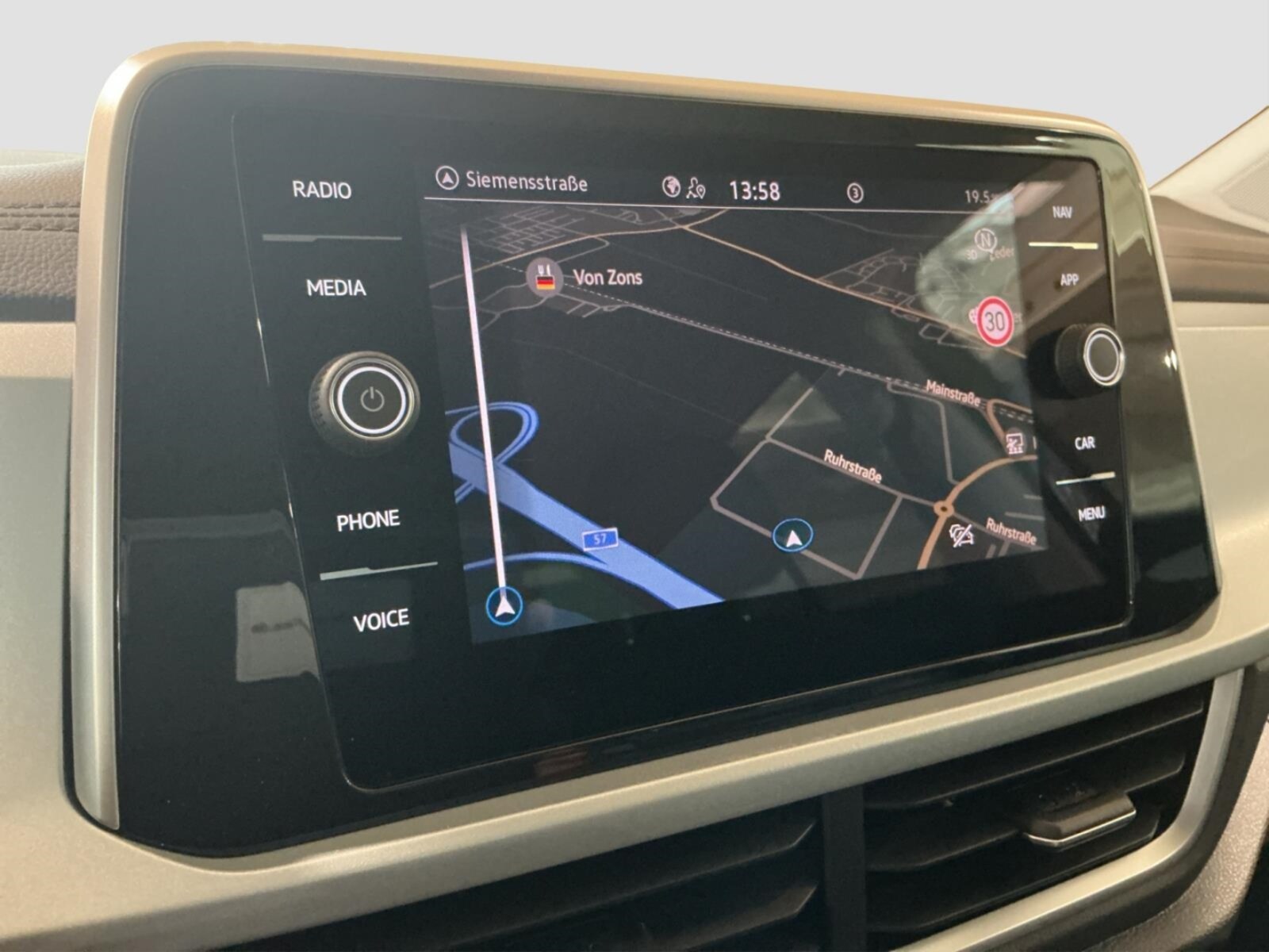Volkswagen T-Roc – Bild 14