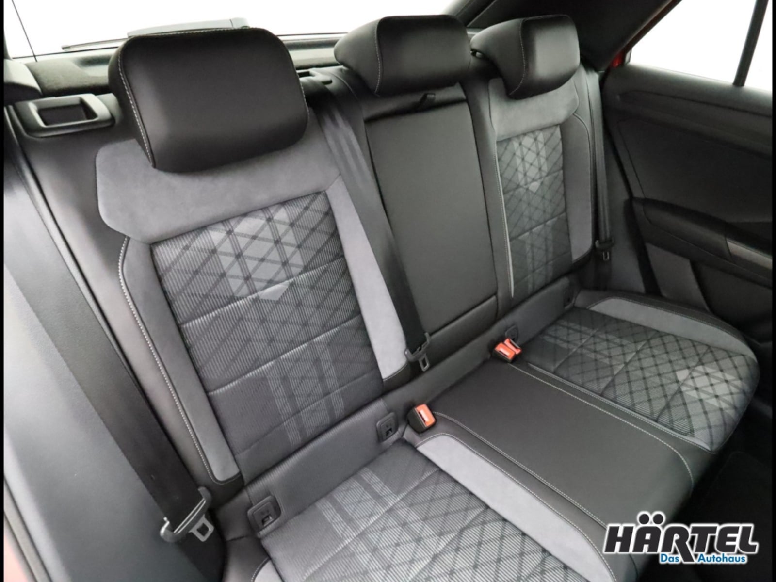 Volkswagen T-Roc – Bild 8