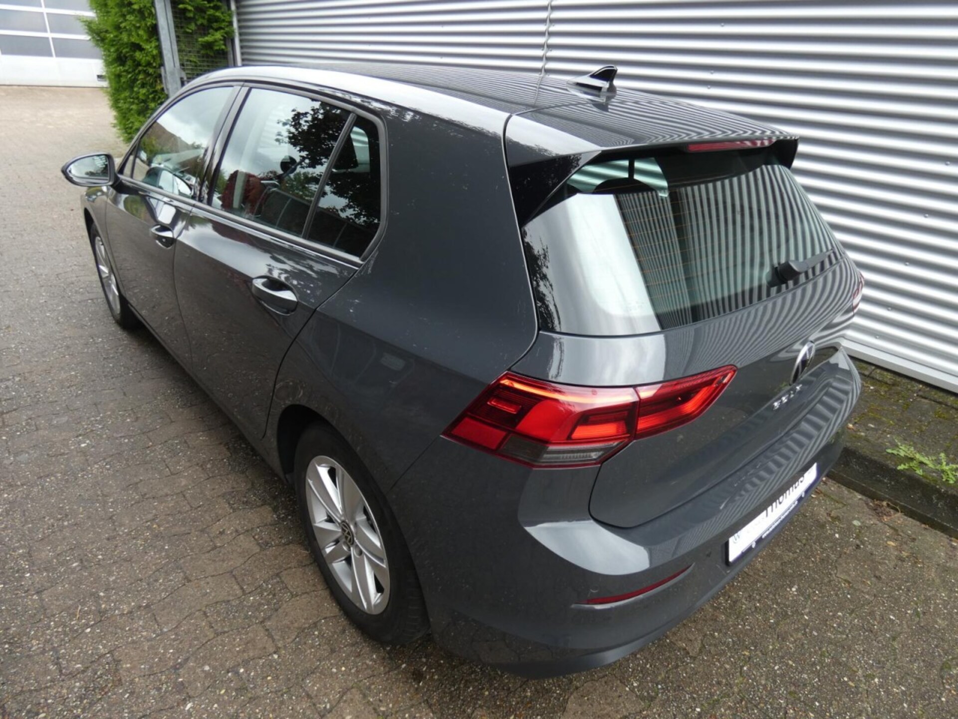 Volkswagen Golf Life