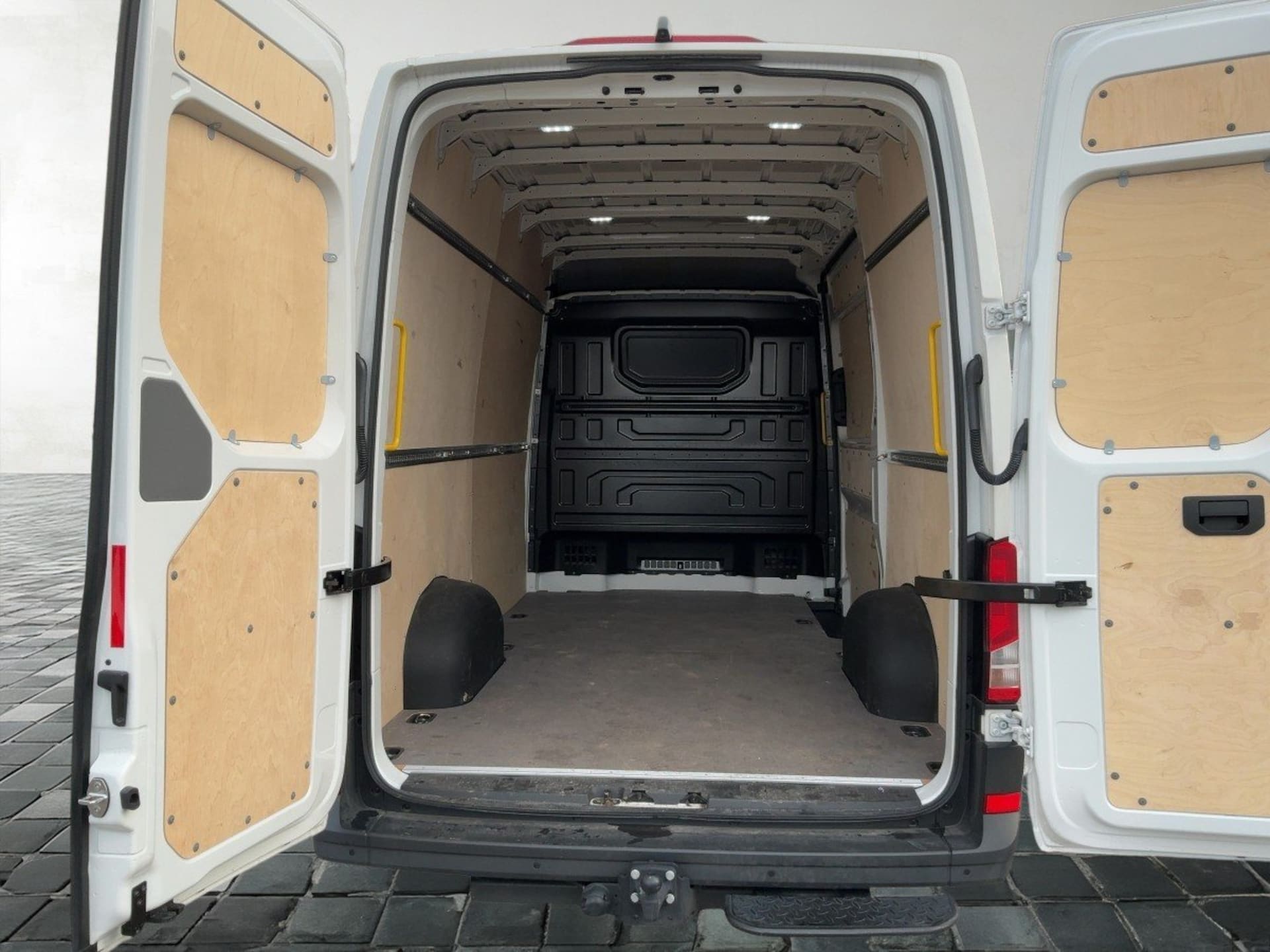 Volkswagen Crafter Kasten mittlerer Radstand