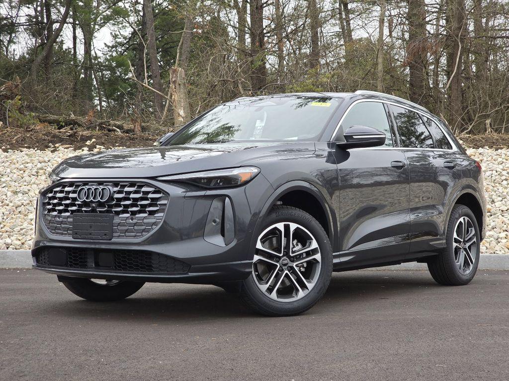 2026 Audi Q5 Premium Plus quattro's photo