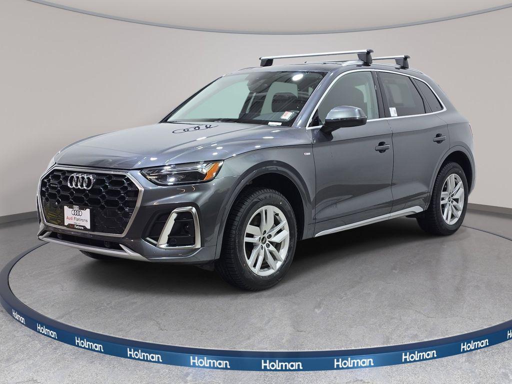 2023 Audi Q5 45 Premium's photo