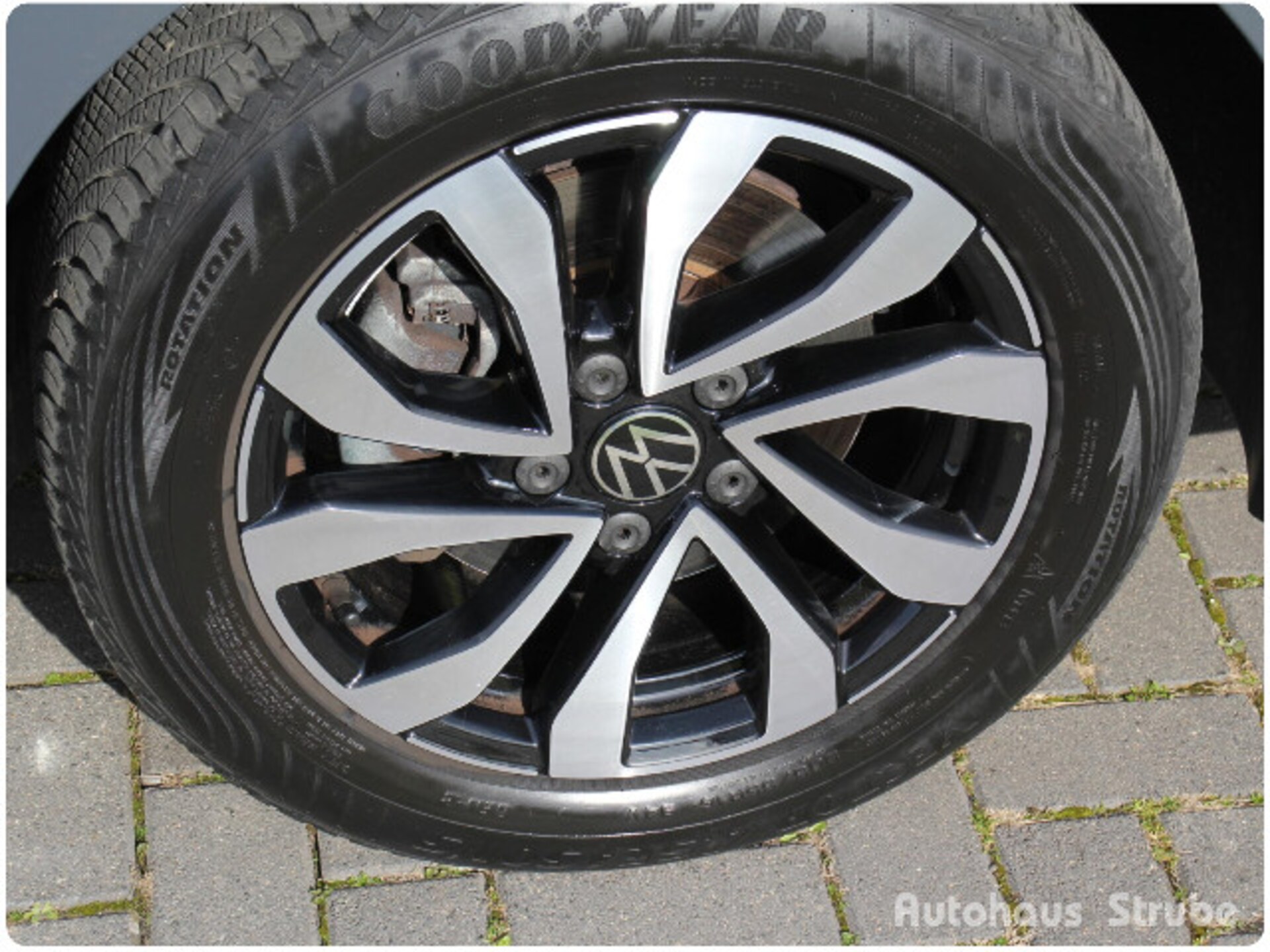 Volkswagen Golf Active