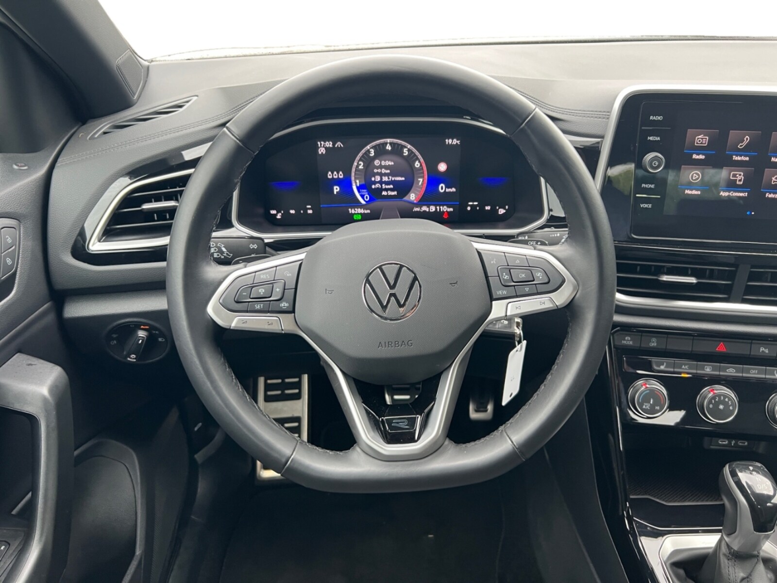 Volkswagen T-Roc – Bild 12