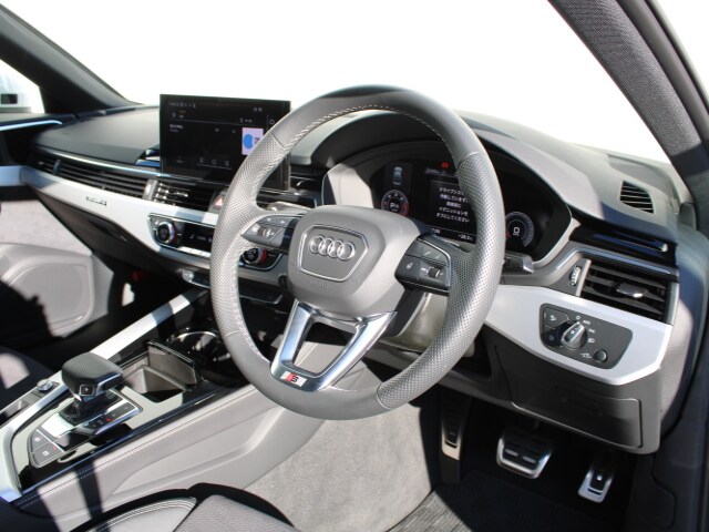 Image about Audi A4 Sedan 40 TDI quattro S line 150(204) kW(PS) S tronic