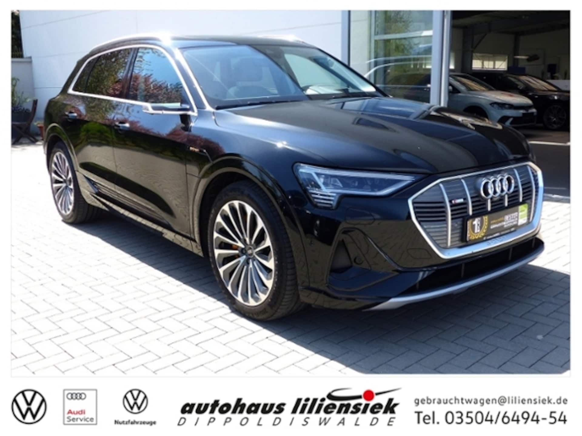 Audi e-tron S line