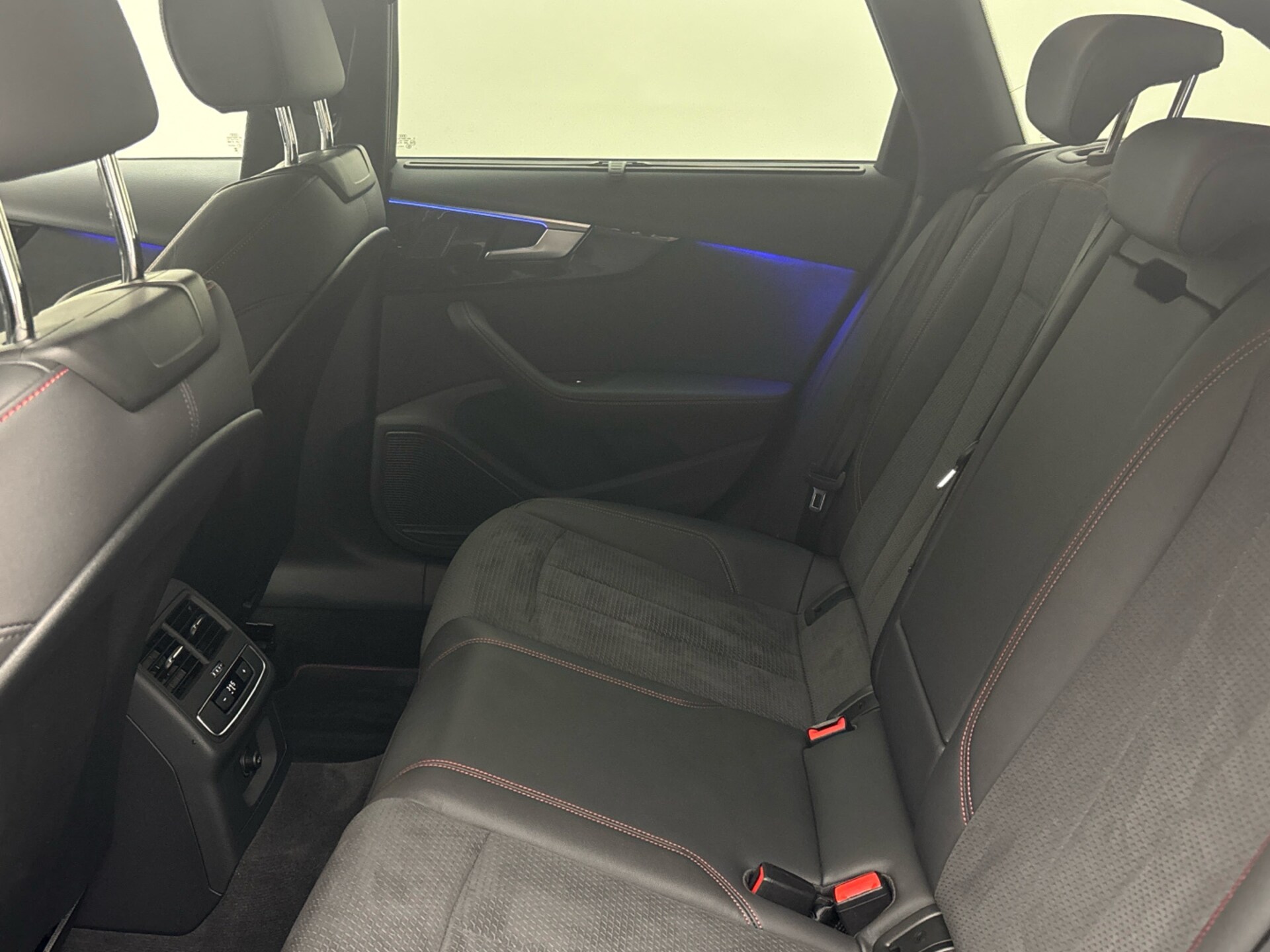Audi A4 Avant Advanced