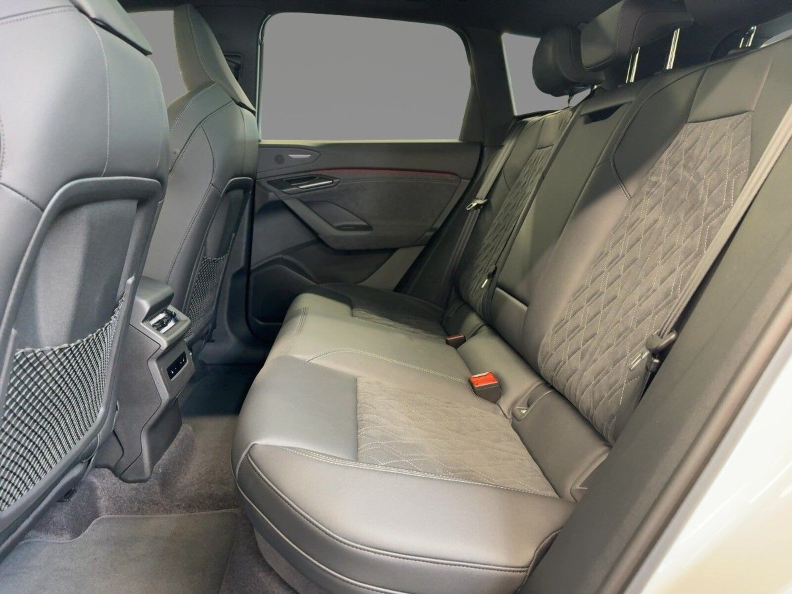 Audi Q6 e-tron – Bild 8