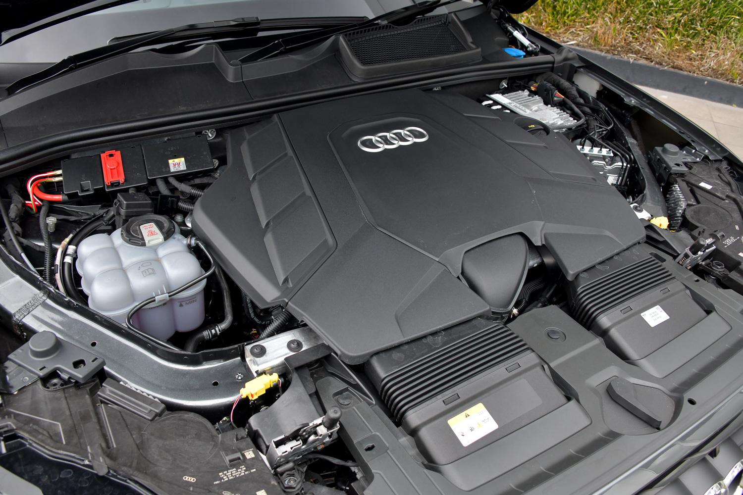 Image about Audi Q7 55 TFSI quattro S line 250 kW tiptronic