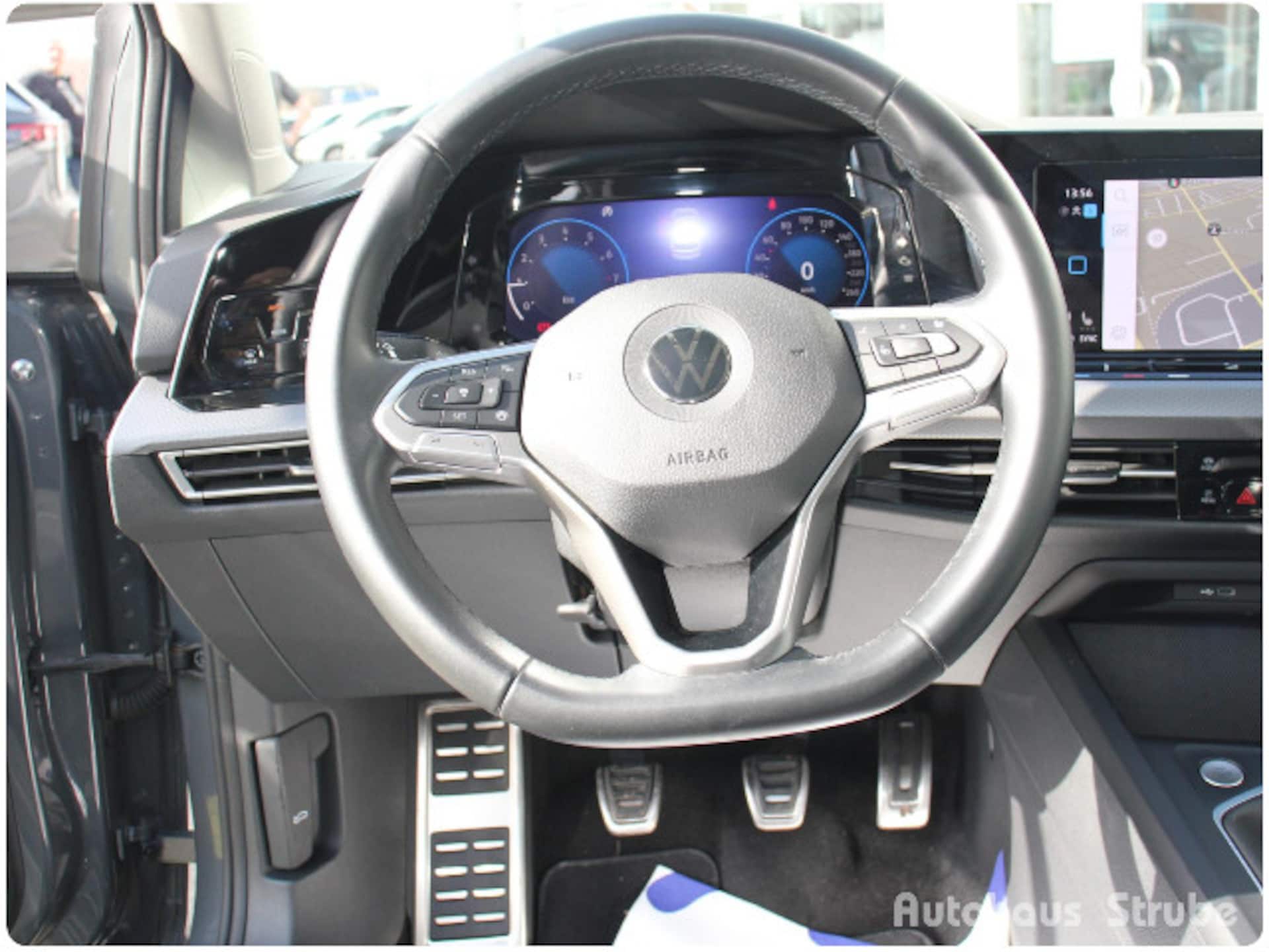Volkswagen Golf Active