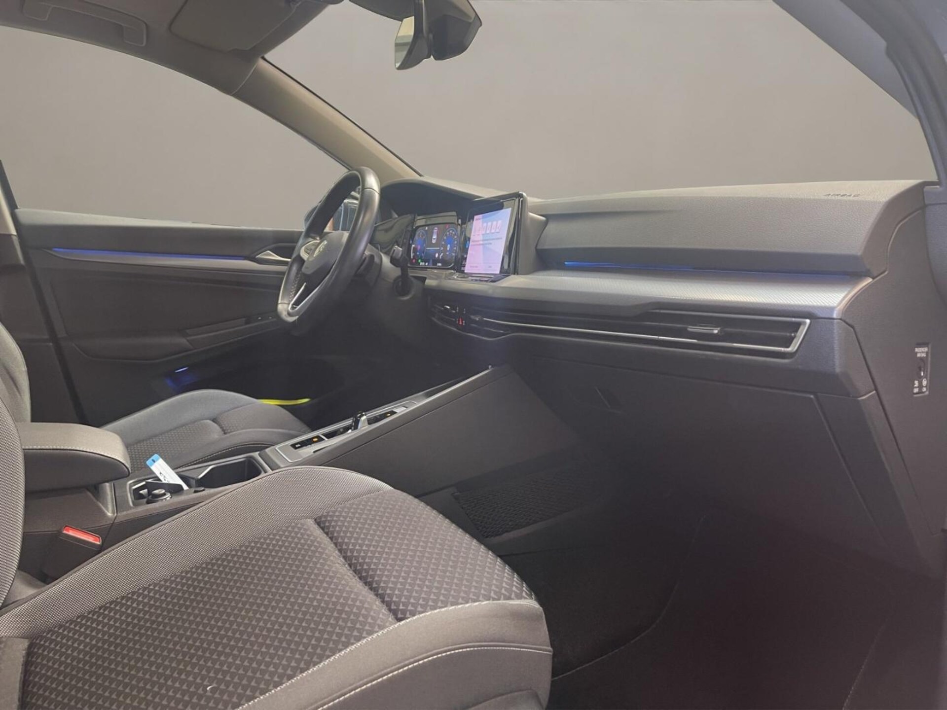 Volkswagen Golf Active