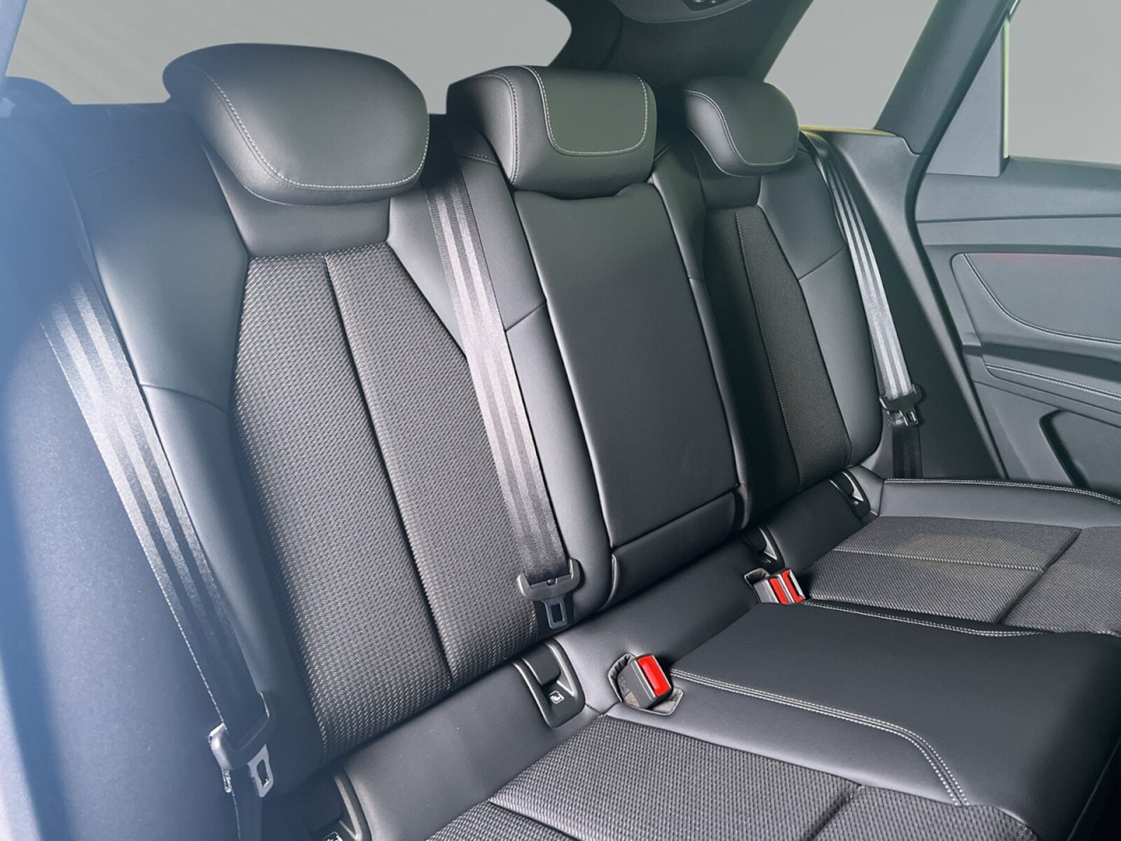 Audi Q4 e-tron – Bild 8