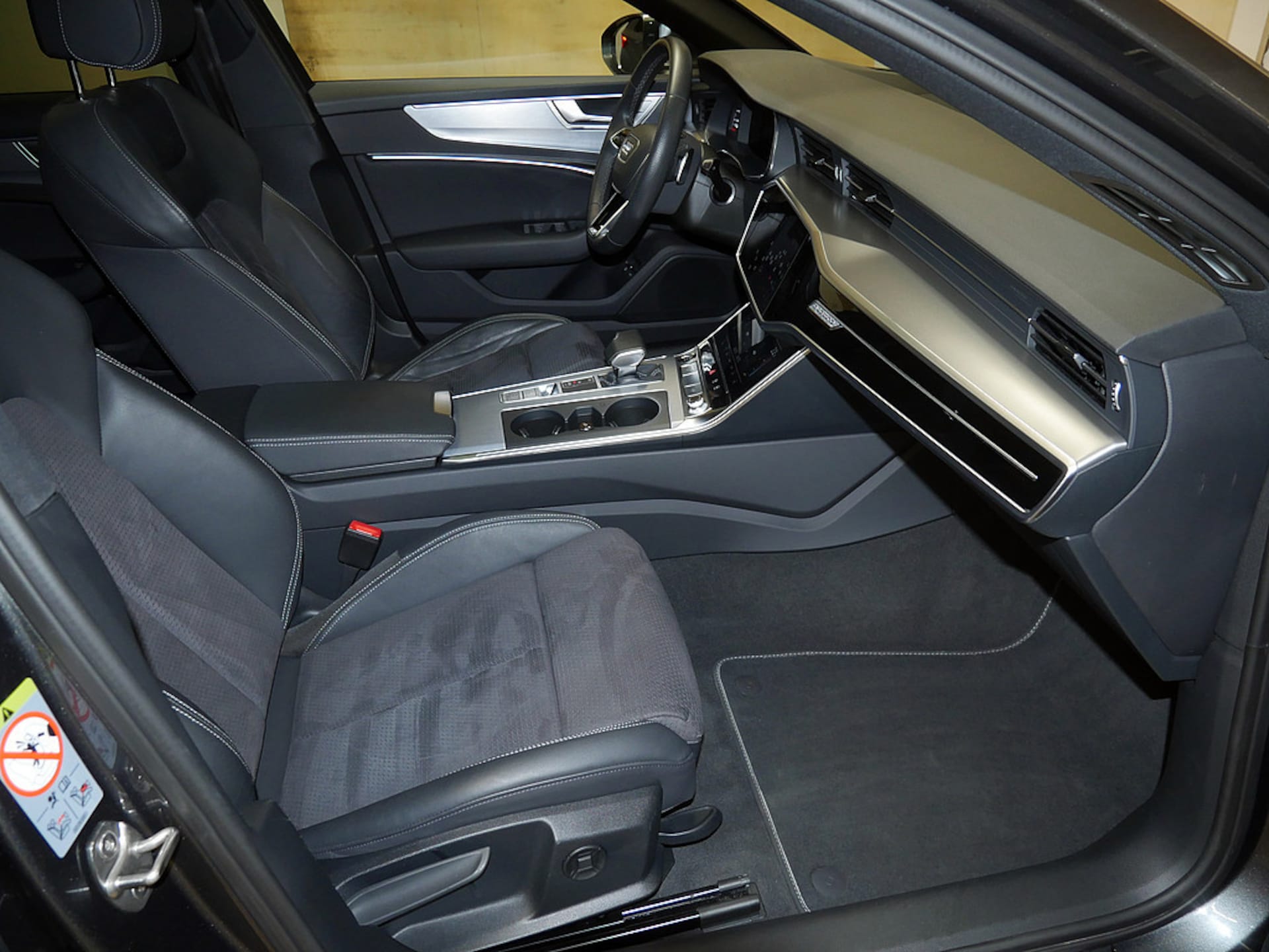 Audi A6 Avant TFSI e Design