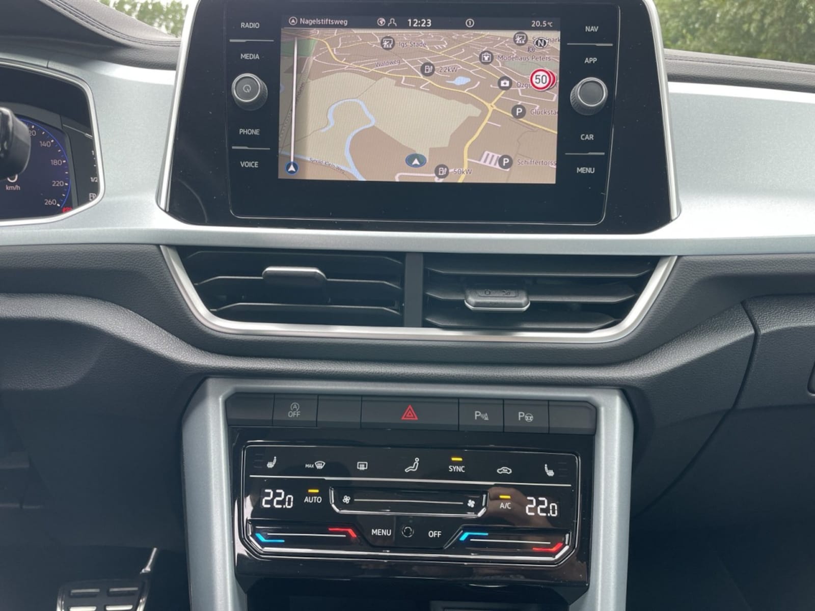 Volkswagen T-Roc – Bild 12