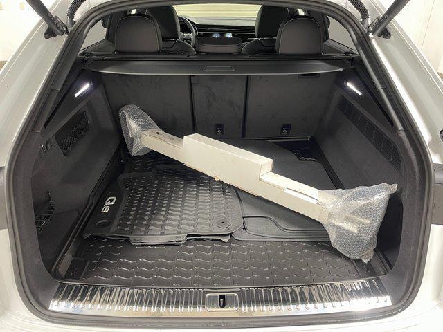 2026 Audi Q8 Premium Plus - Photo 29