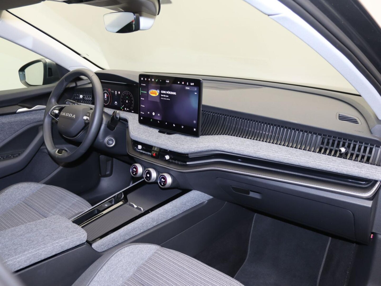 Škoda Superb Combi – Bild 15