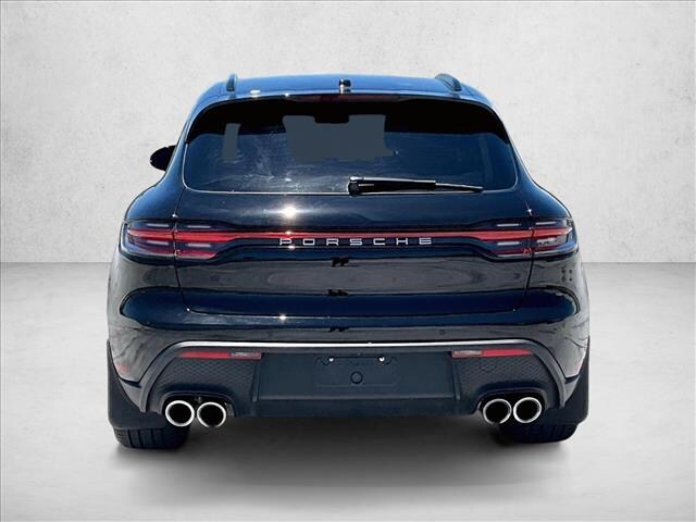 2022 Porsche Macan