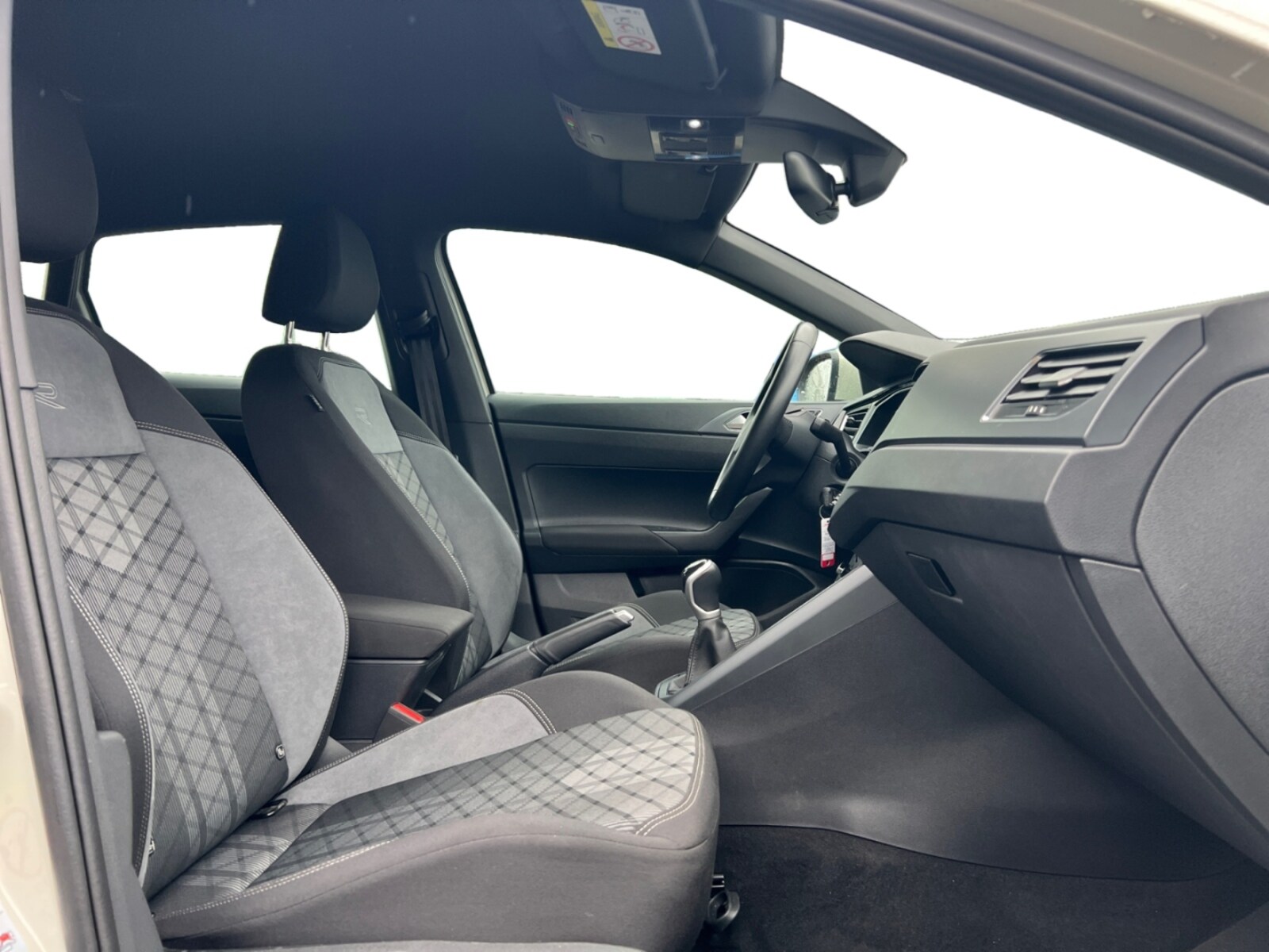Volkswagen Taigo – Bild 15
