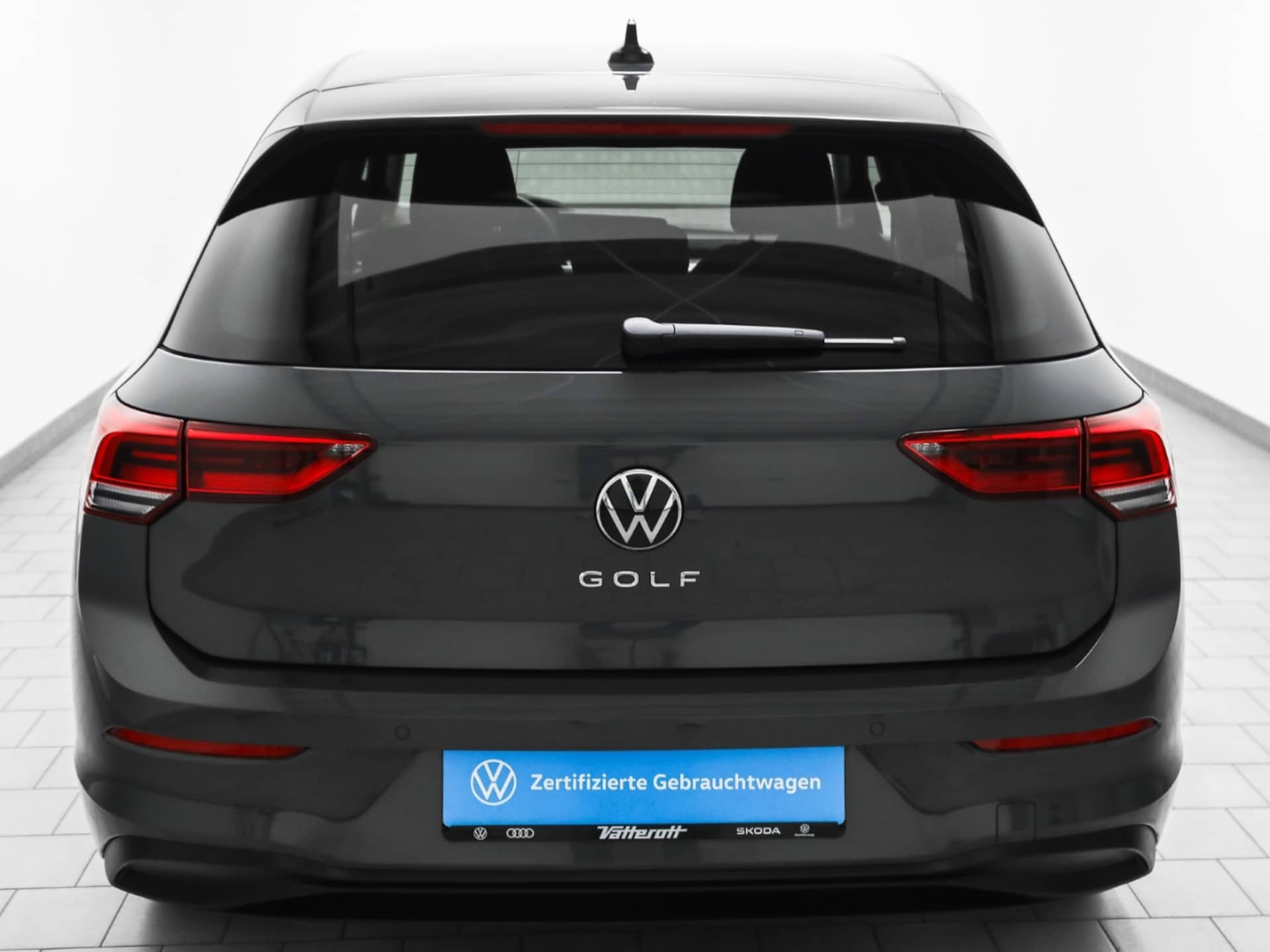 Volkswagen Golf Life