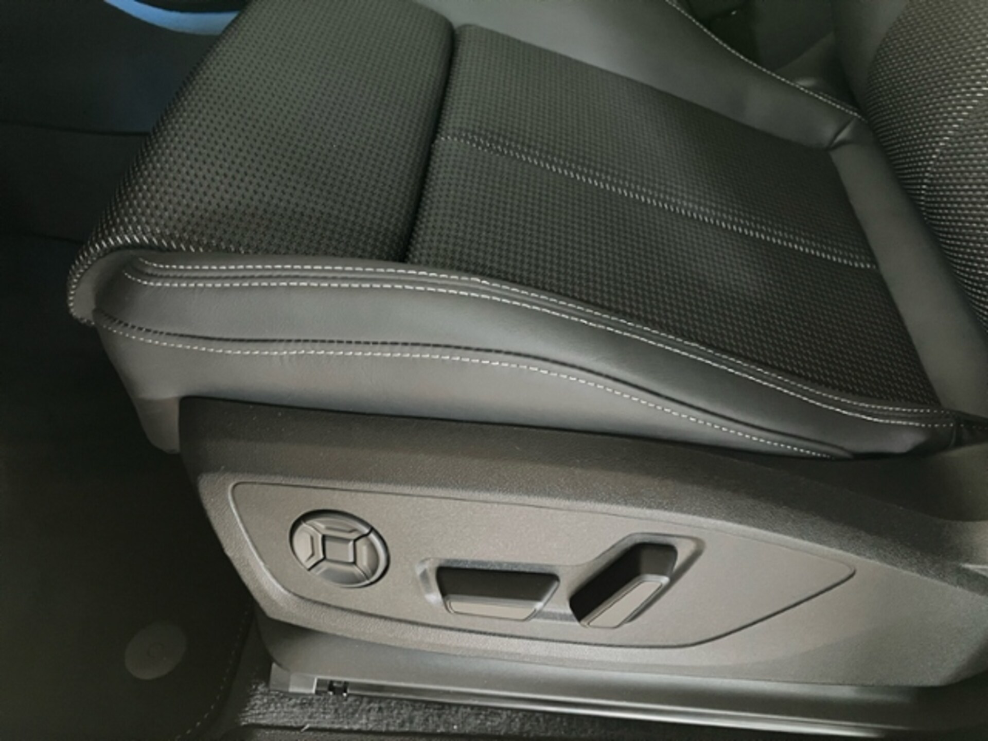 Audi Q3 SUV S line