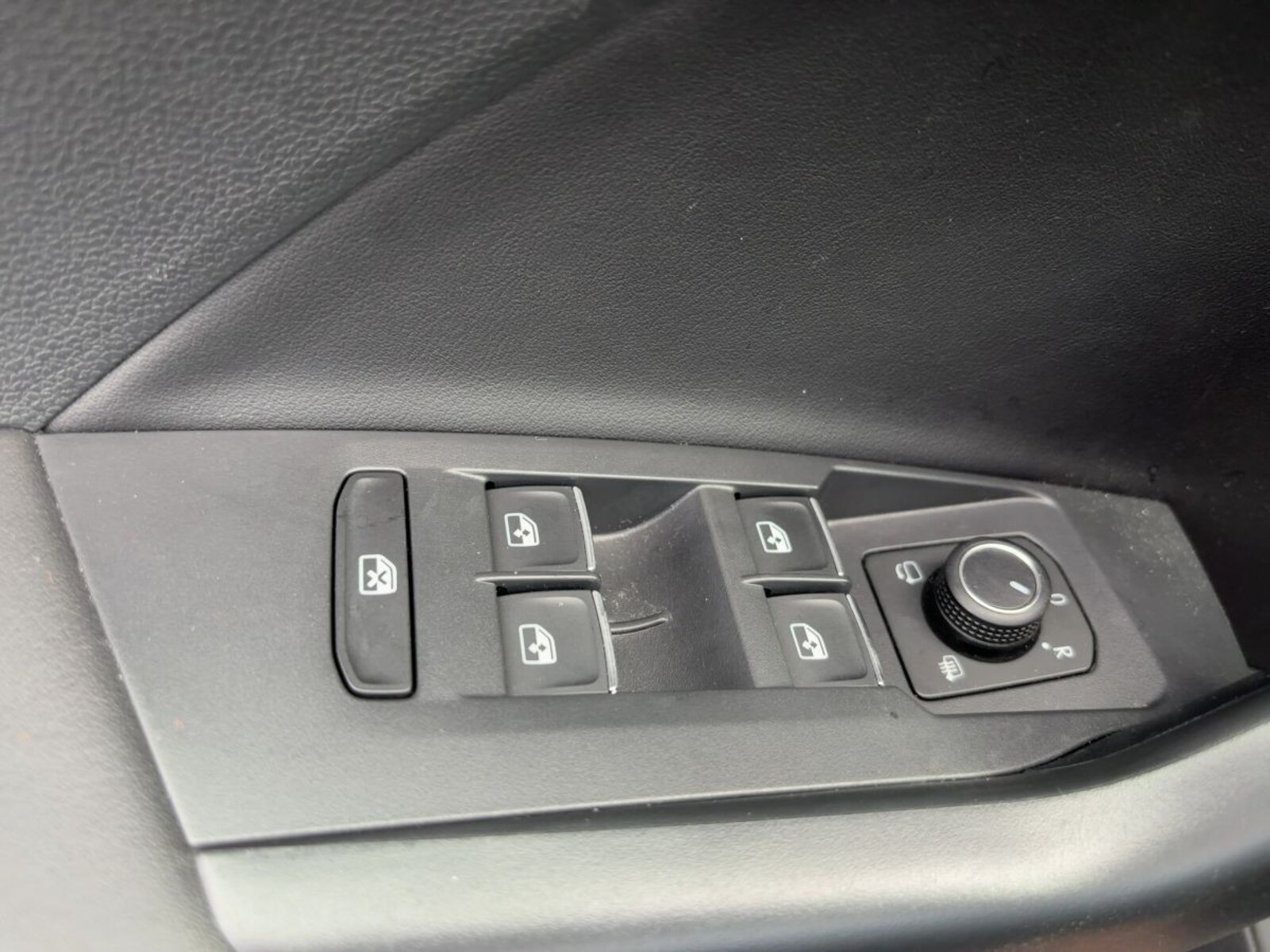 Volkswagen T-Cross – Bild 18