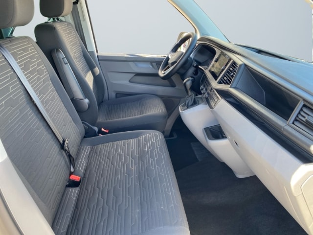 Volkswagen T6.1 Caravelle larger