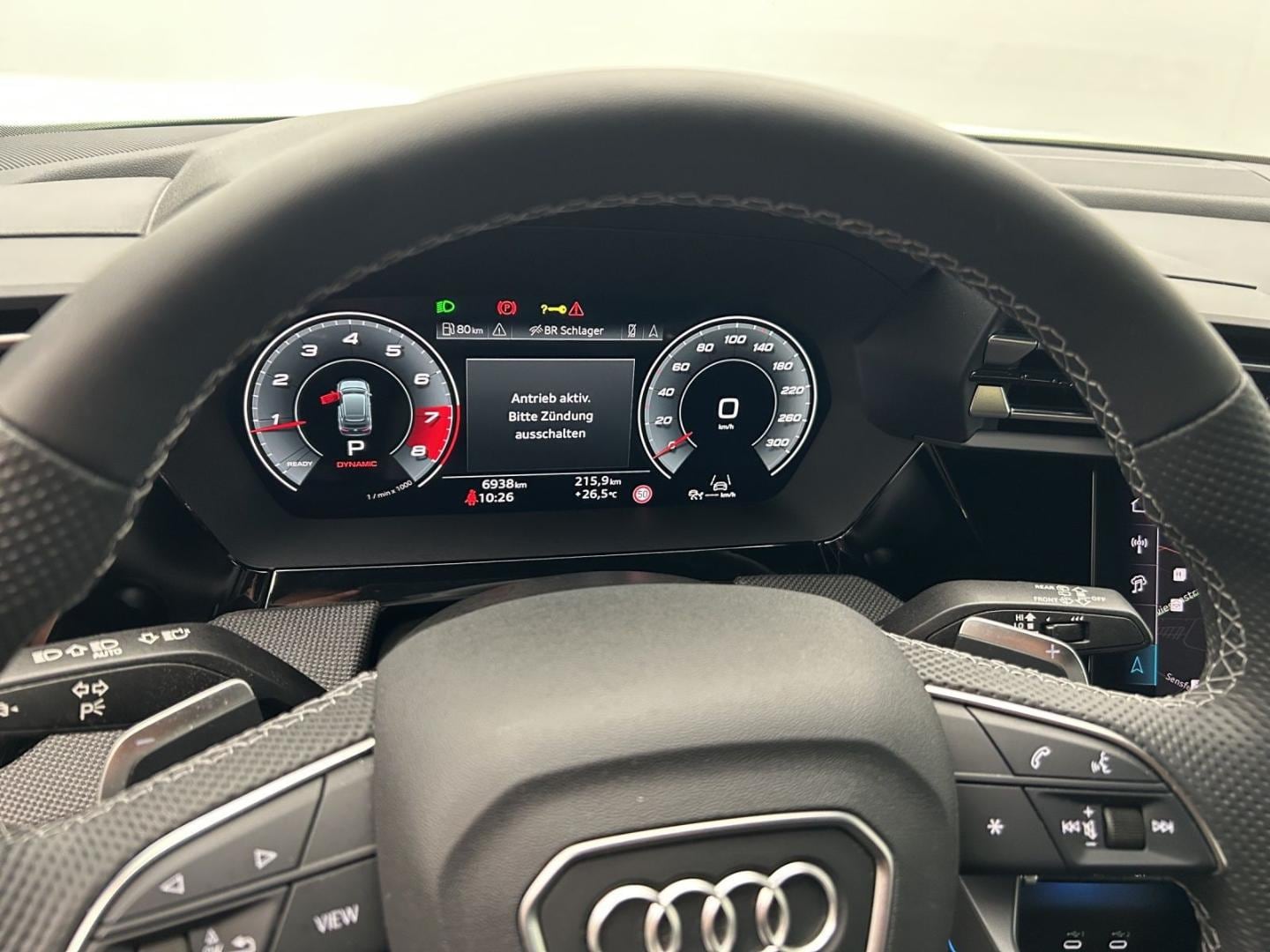 Bild über Audi S3 Sportback TFSI quattro S tronic - für weitere Informationen kontaktieren Sie den Audi Partner