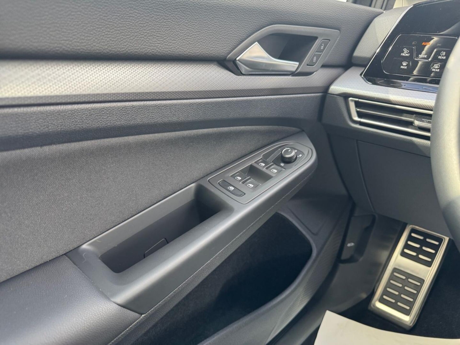 Volkswagen Golf Active