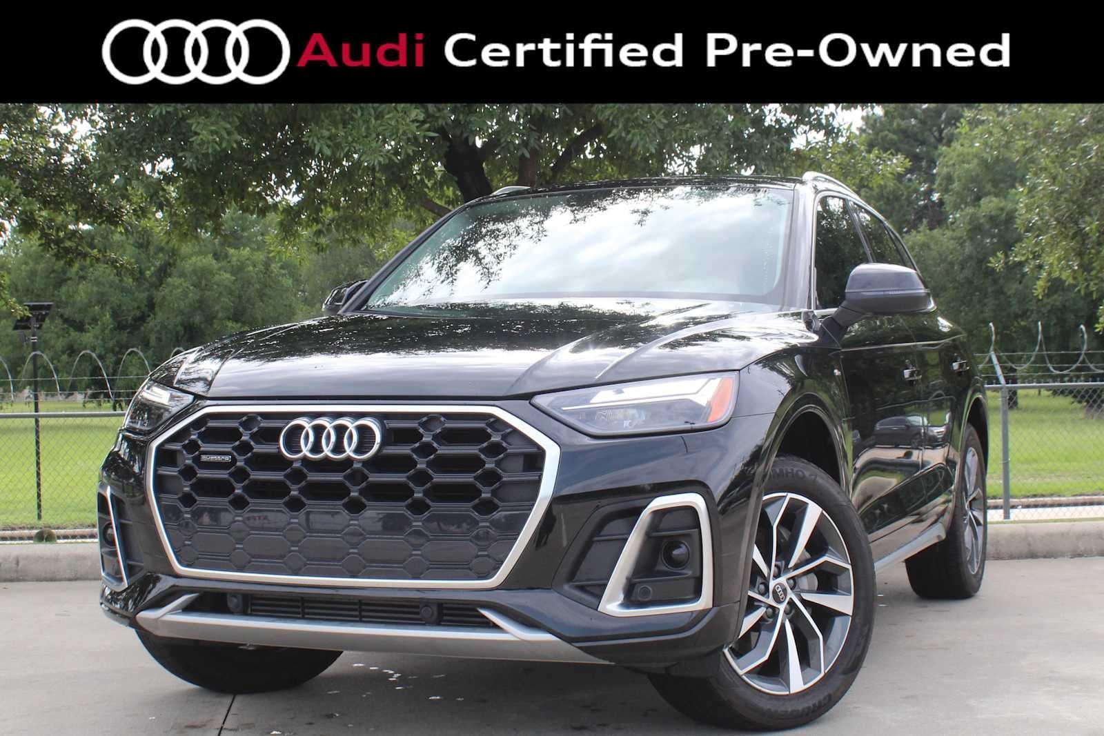 2023 Audi Q5 45 Premium's photo