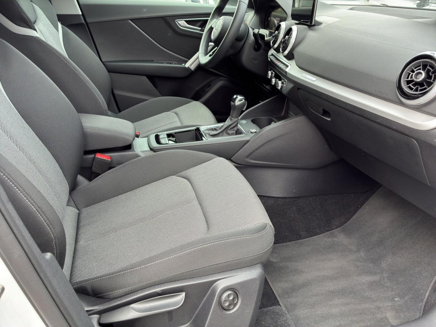 Bild über Audi Q2 S line 35 TFSI S tronic - für weitere Informationen kontaktieren Sie den Audi Partner