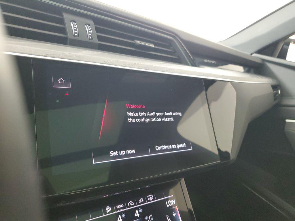 2024 Audi Q8 Sportback e-tron Premium Plus - Photo 27